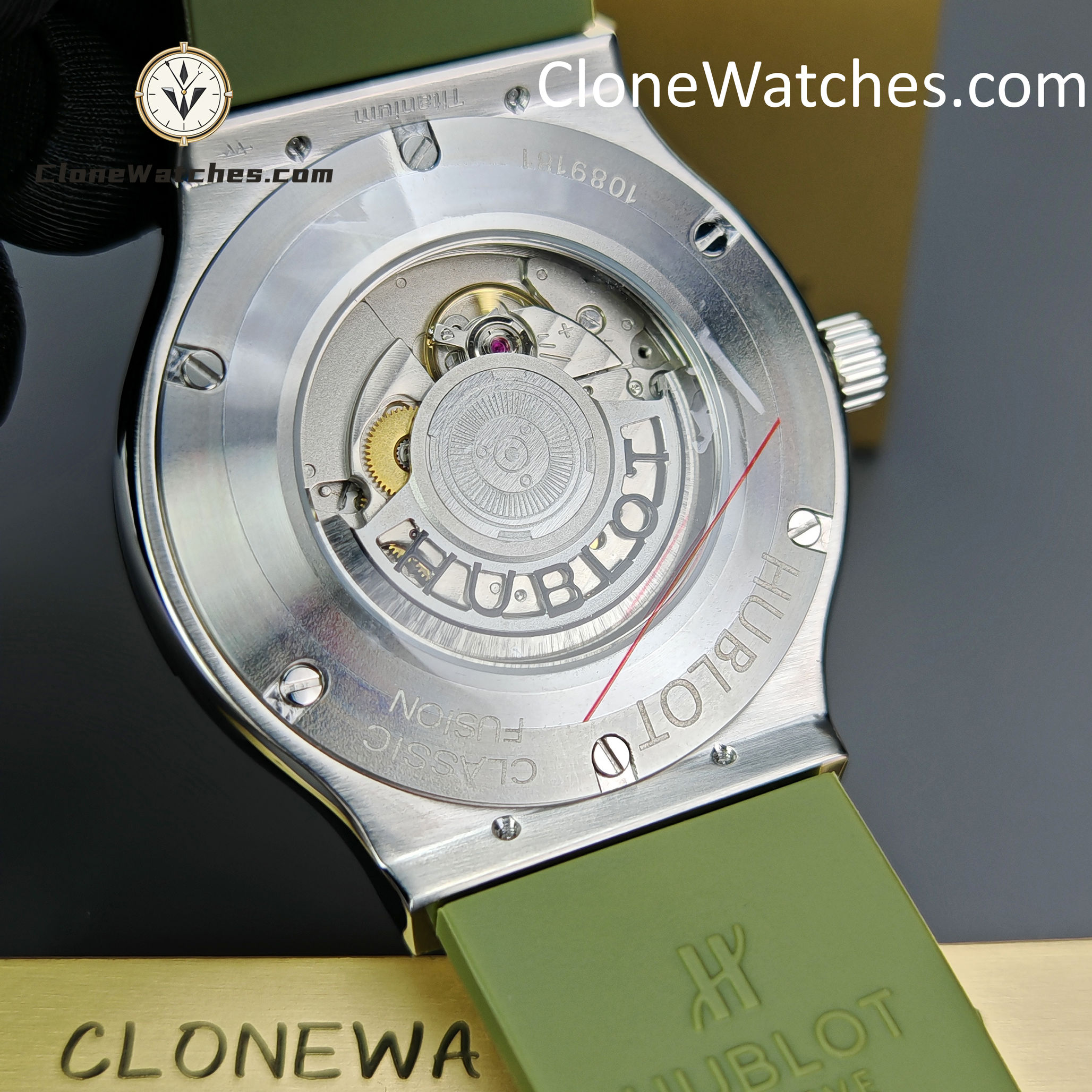 Hublot Super Clone Watches 1:1 Classic Fusion Green 42MM 542.NX.8970.RX