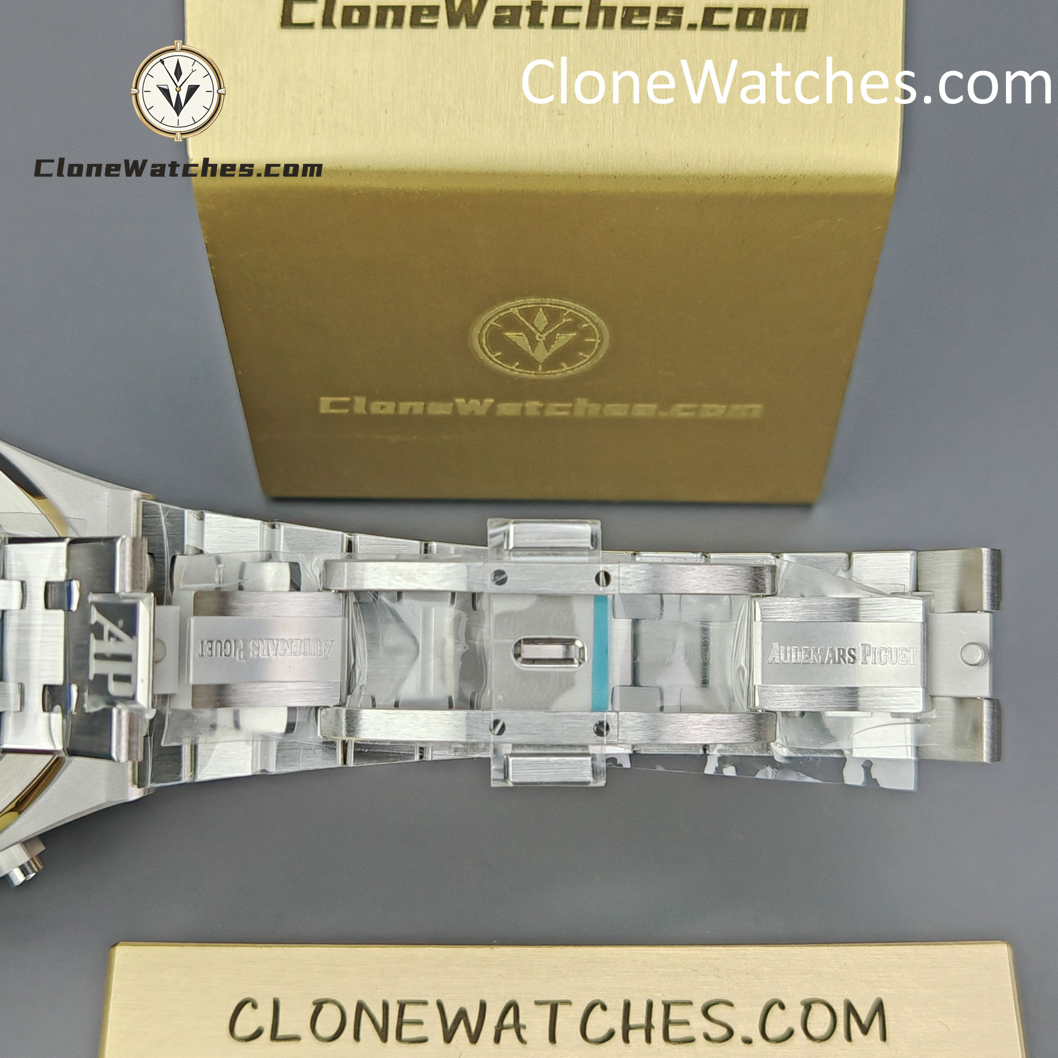 Audemars Piguet Super Clone Watches 1:1 Royal Oak Green Dial 26240 Selfwinding Chronograph