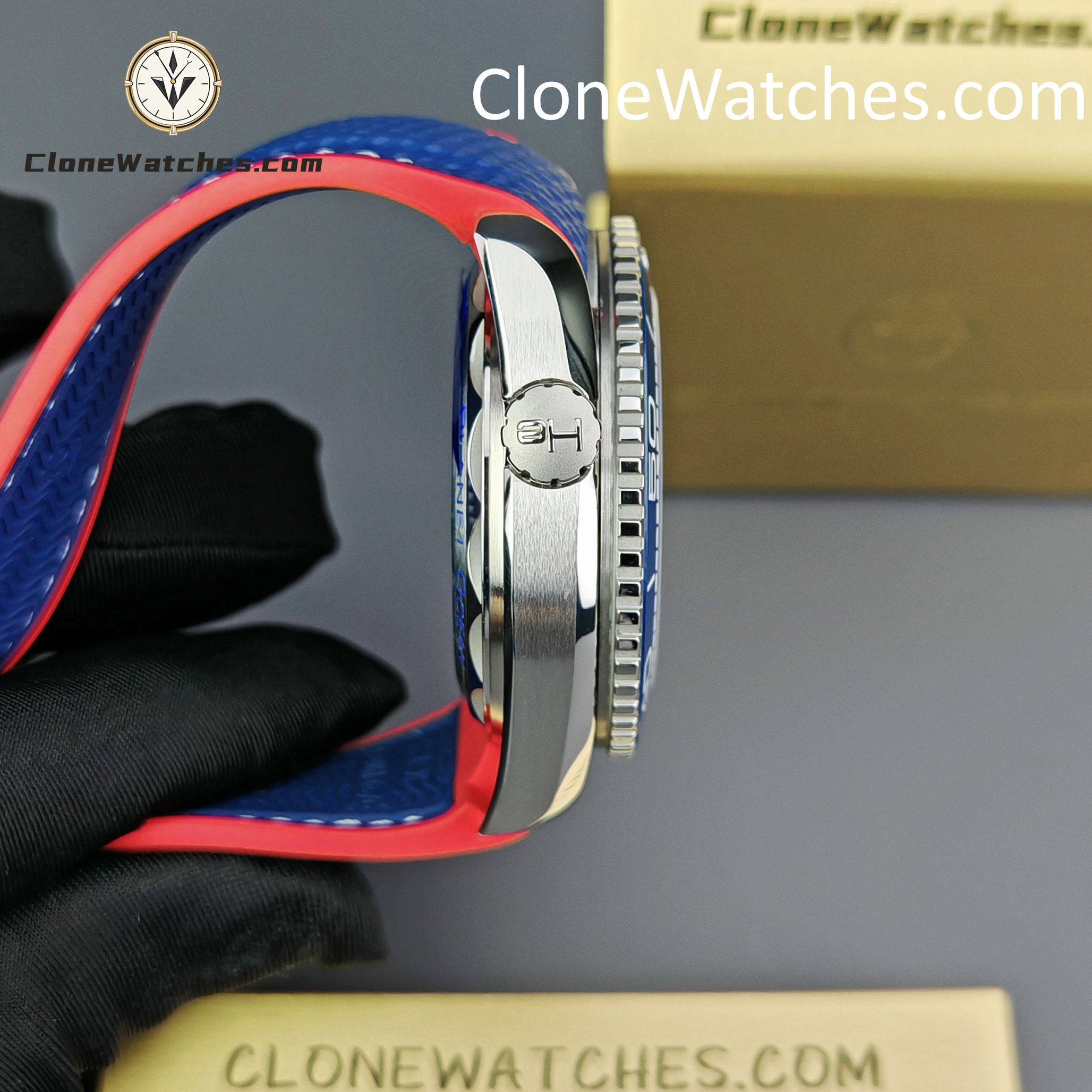 OMEGA Super Clone Watches 1:1 America��s Cup Seamaster Planet Ocean 600m 215.32.43.21.04.001 43.5MM