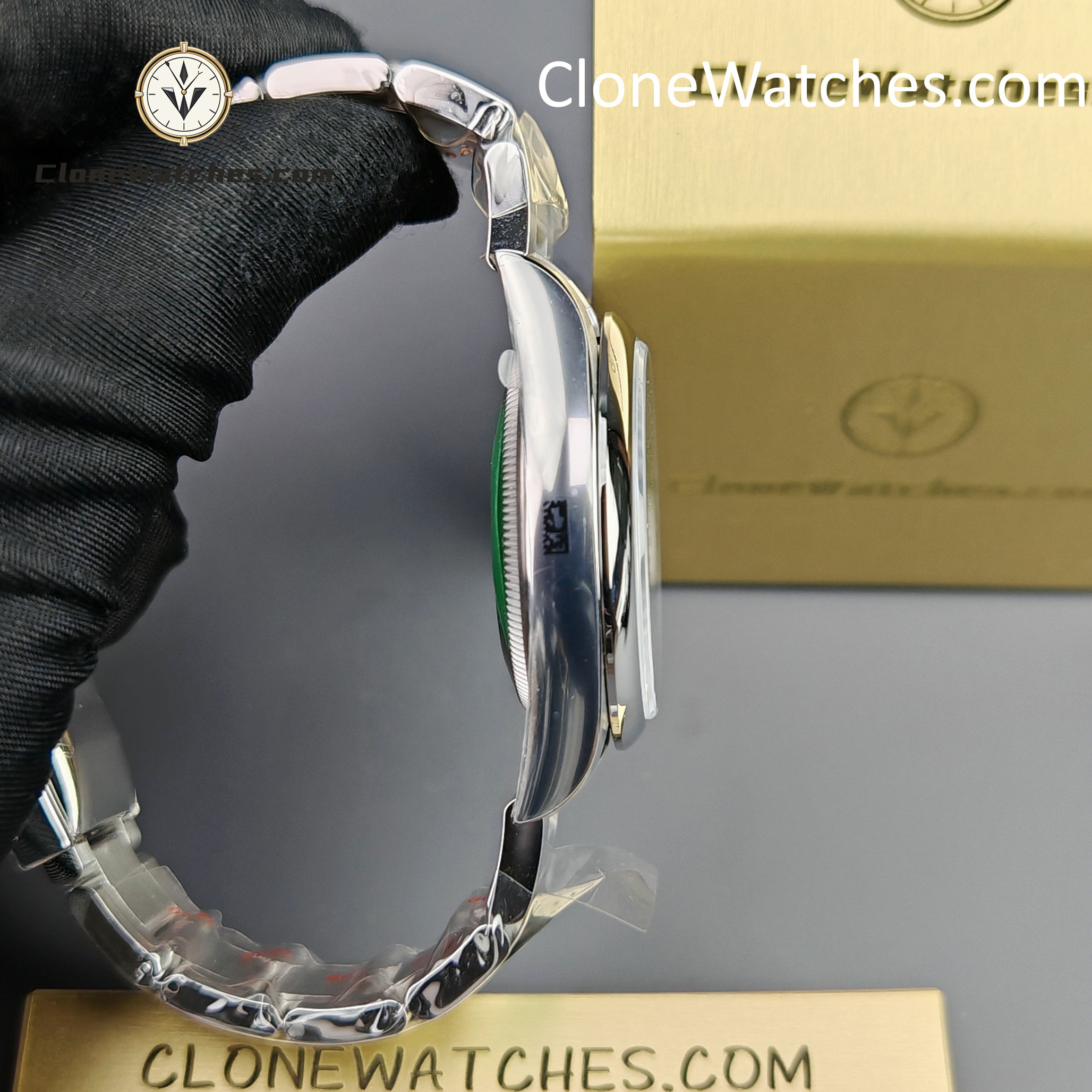 Rolex Super Clone Watches 1:1 Oyster Perpetual Turquoise Blue Dial 36mm M126000-0006 3230 Movement