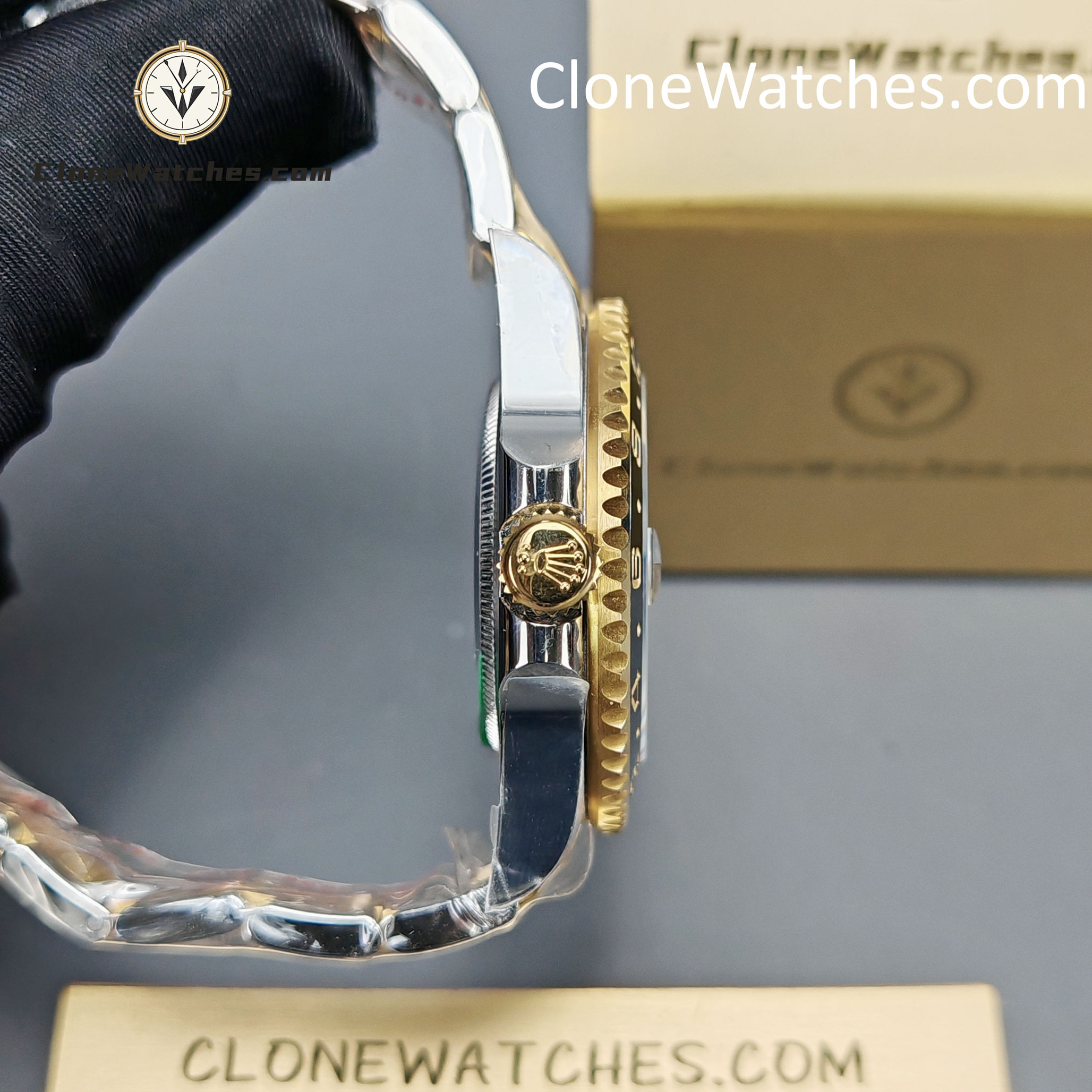 Rolex Super Clone Watches 1:1 GMT Master II 116713-LN-78203 Oyster 3186 Movement
