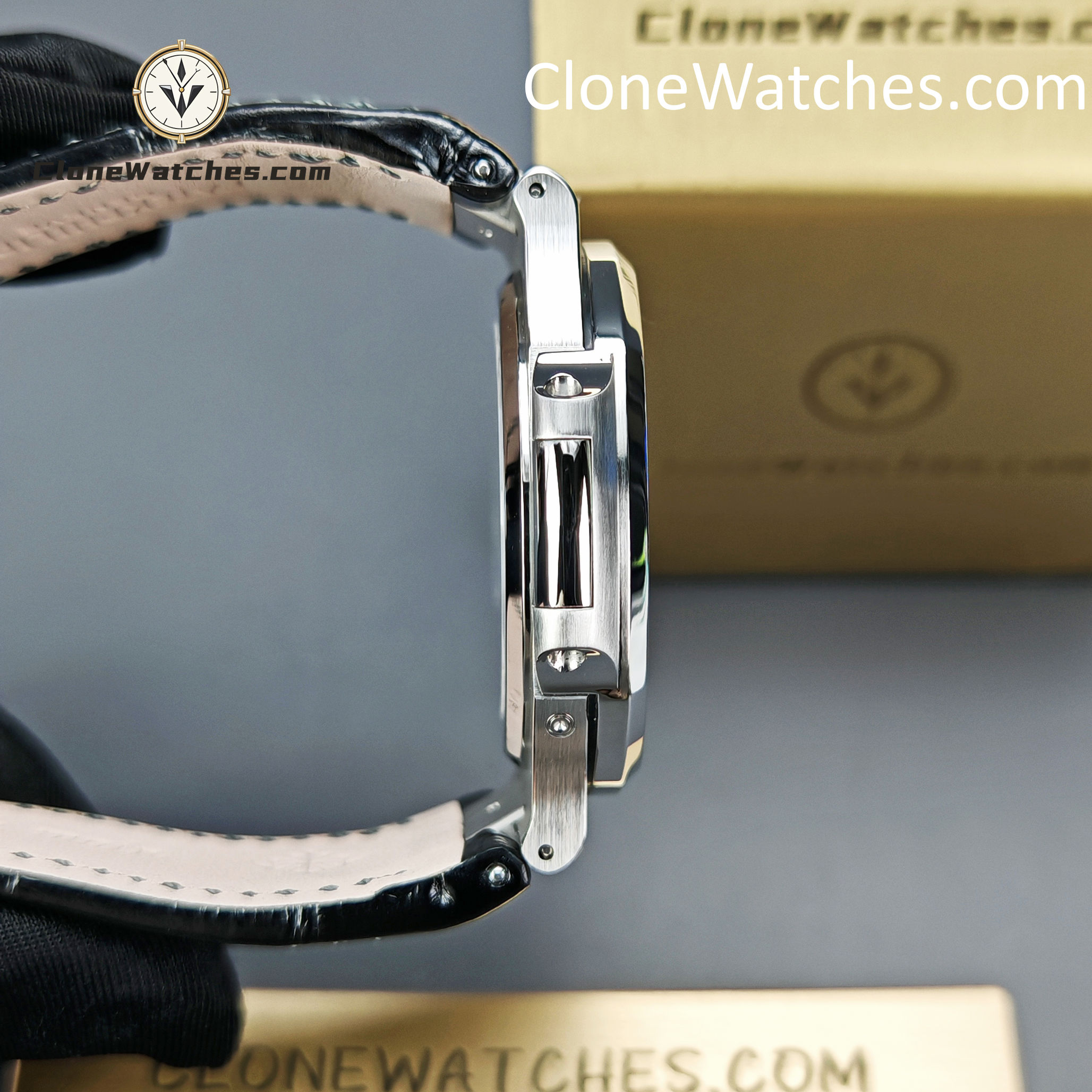 Patek Philippe Super Clone Watches 1:1 Nautilus 5712 Gray Dial Diamond Bezel