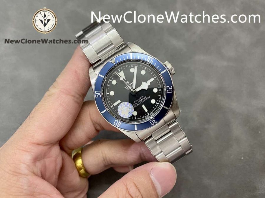 Tudor Super Clone Watches 1:1 Black Bay Heritage M79230B-0008 Black Dial 41mm