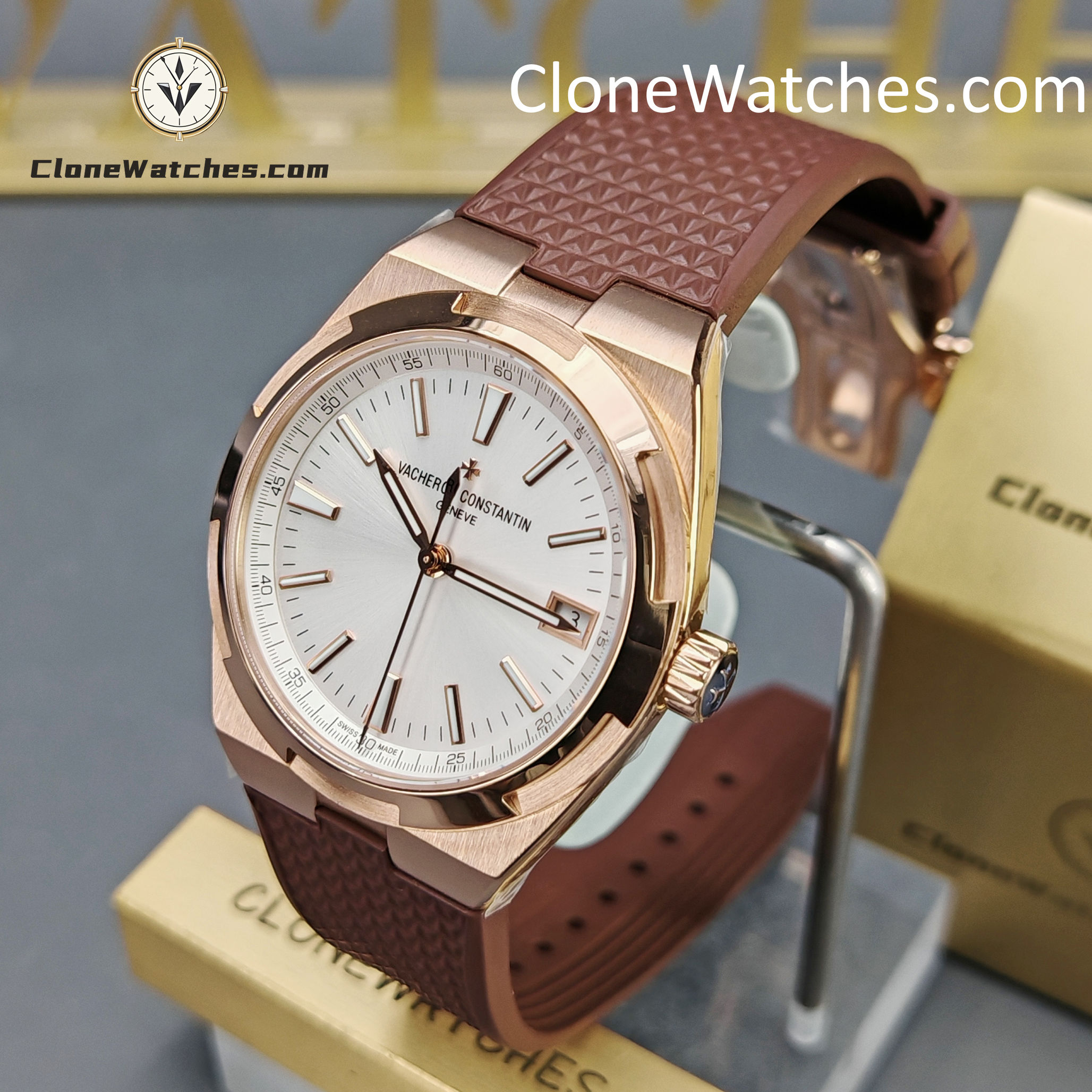 Vacheron Constantin Super Clone Watches 1:1 Overseas Rose Gold 4500V/000R-B127 White Dial