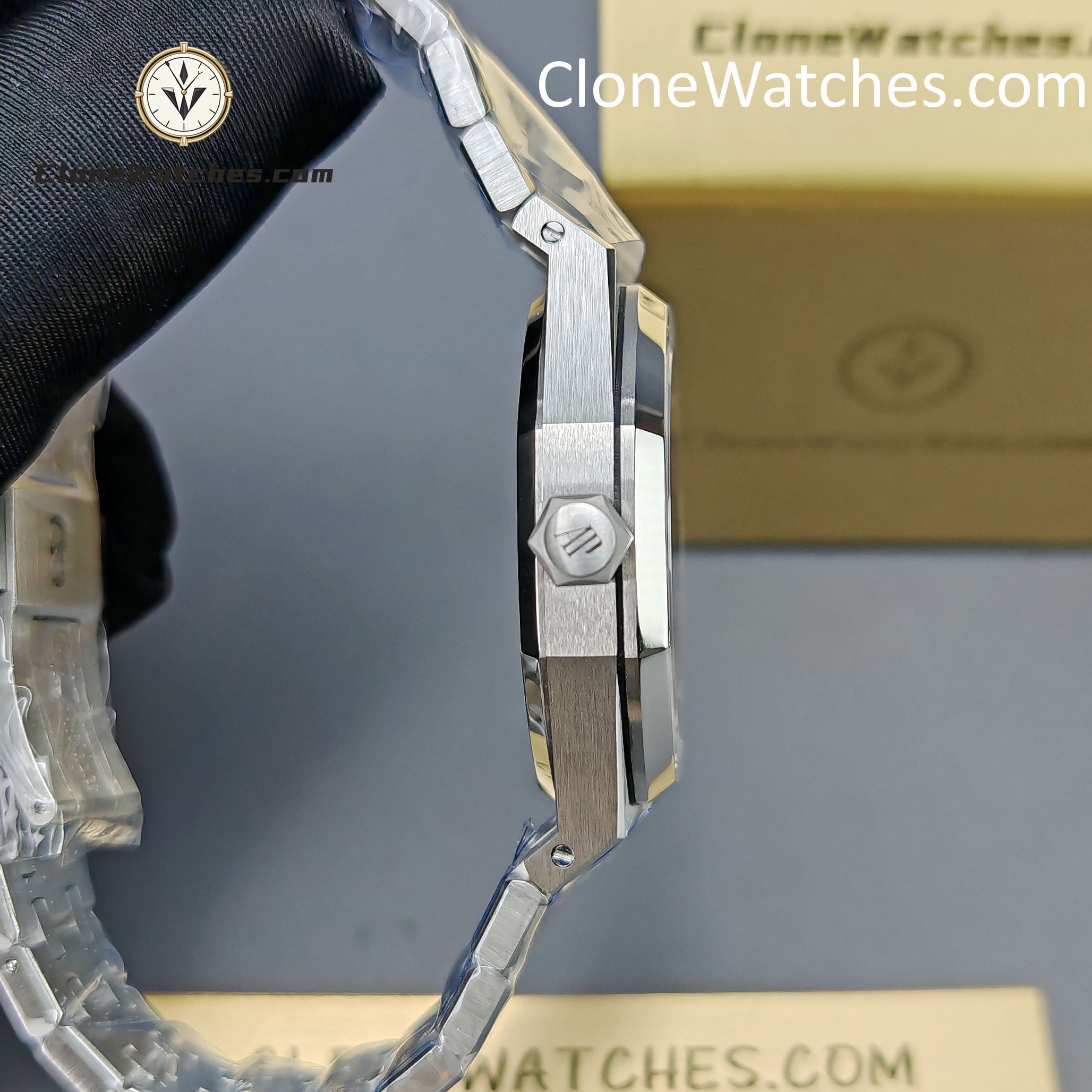 Audemars Piguet Super Clone Watches 1:1 Royal Oak 15450 Blue Dial 37MM