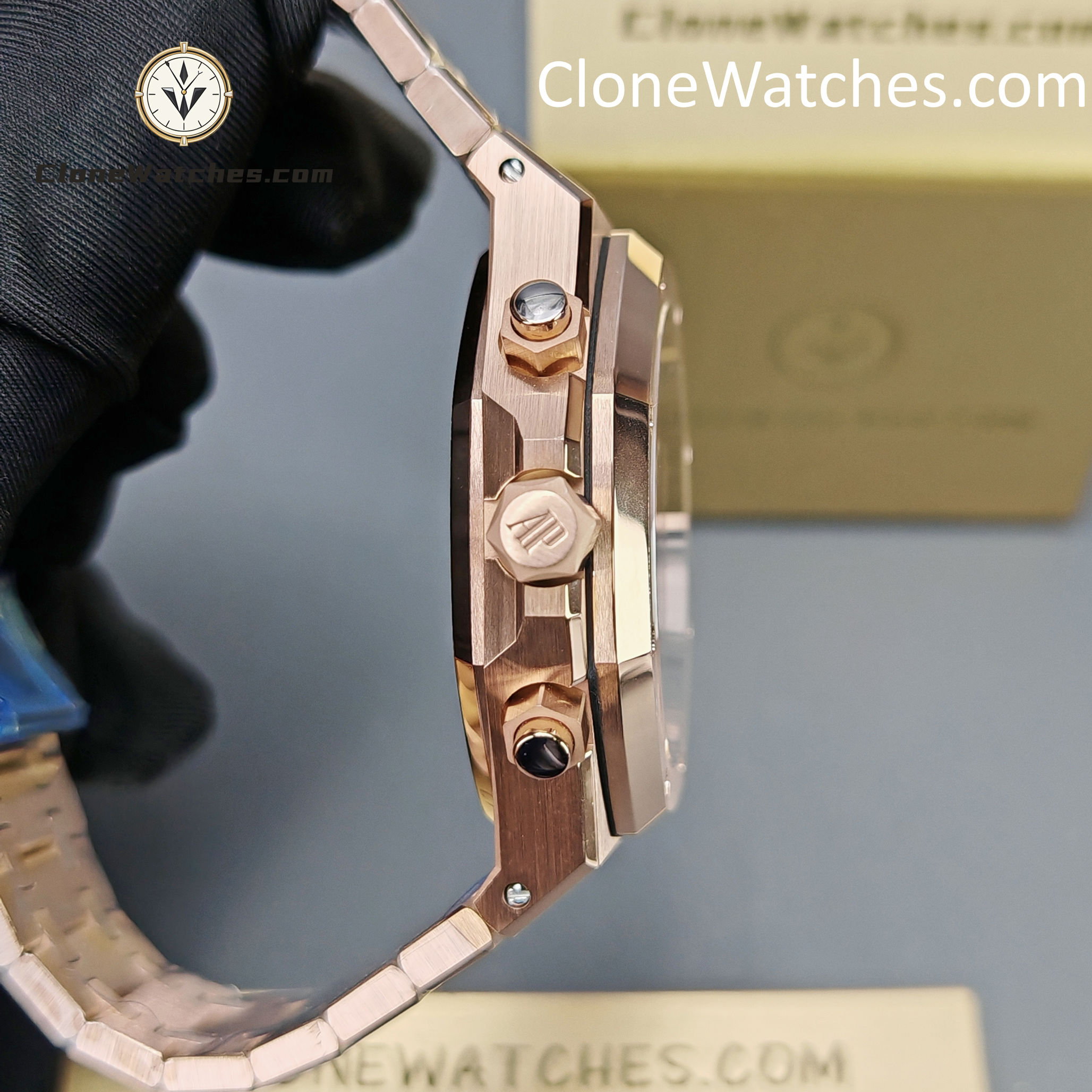 Audemars Piguet Super Clone Watches 1:1 Rose Gold Blue Dial 26240