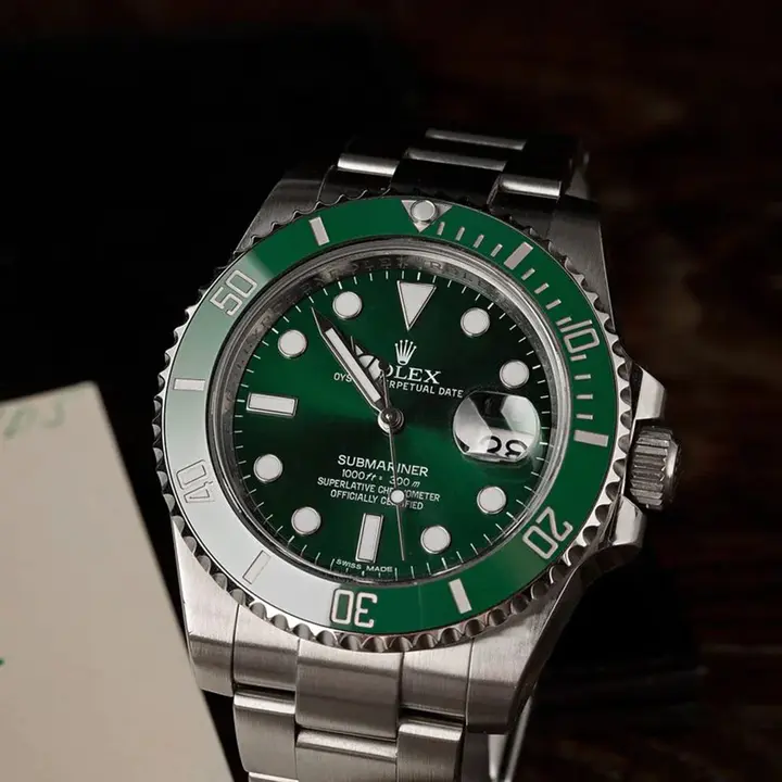 Rolex SUBMARINER DATE