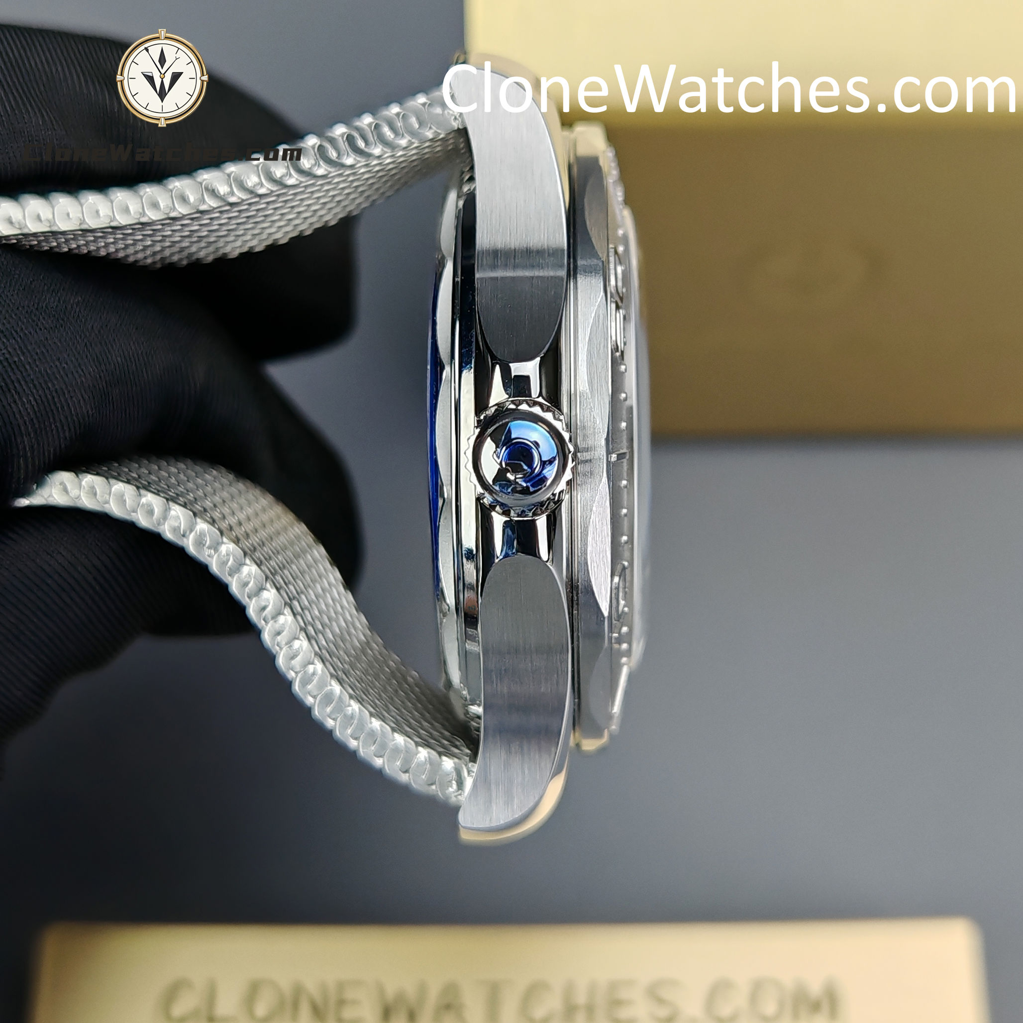 OMEGA Super Clone Watches 1:1 Seamaster Diver 300M 210.30.42.20.06.002 42mm