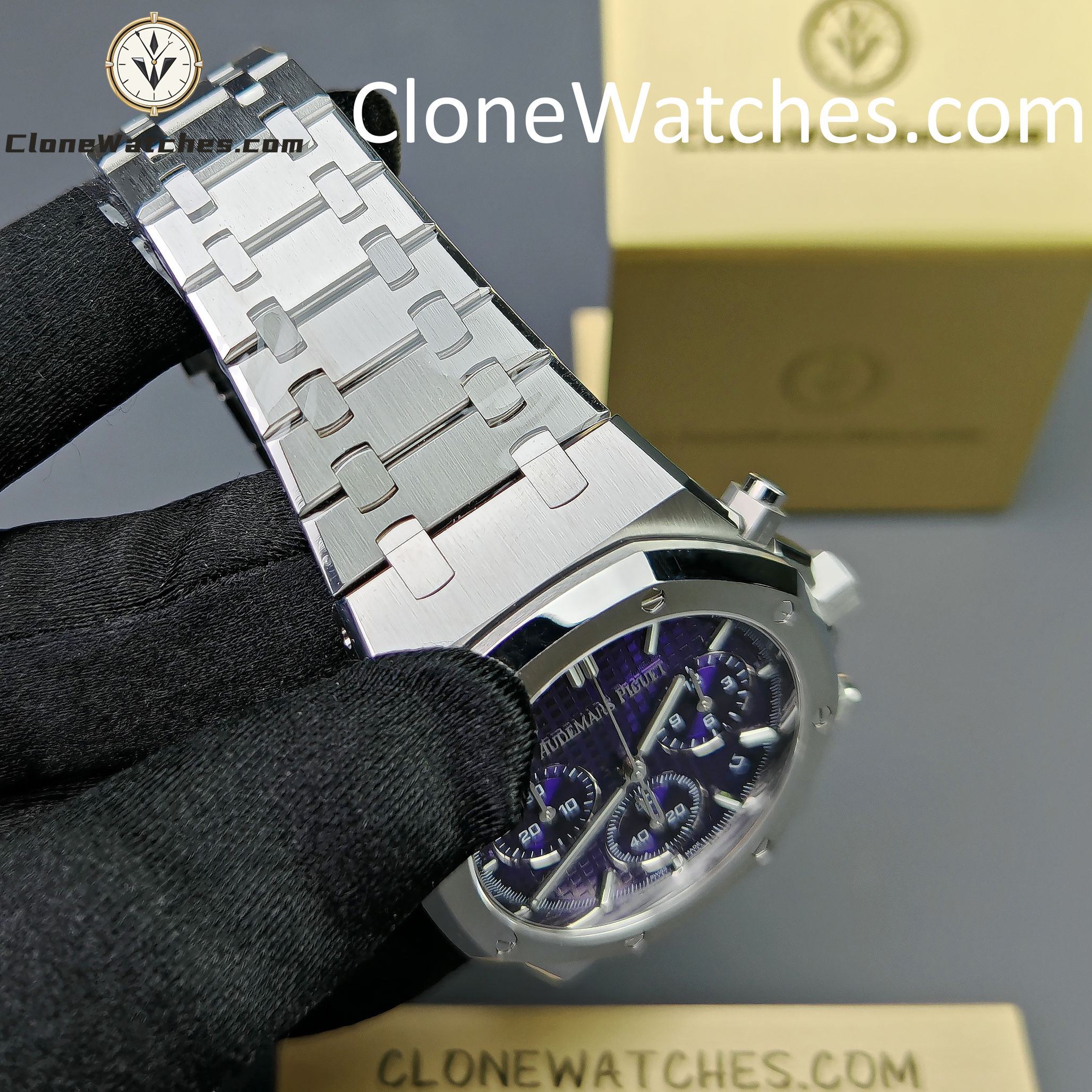 Audemars Piguet Super Clone Watches 1:1 Purple Dial 26240 Royal Oak Selfwinding Chronograph