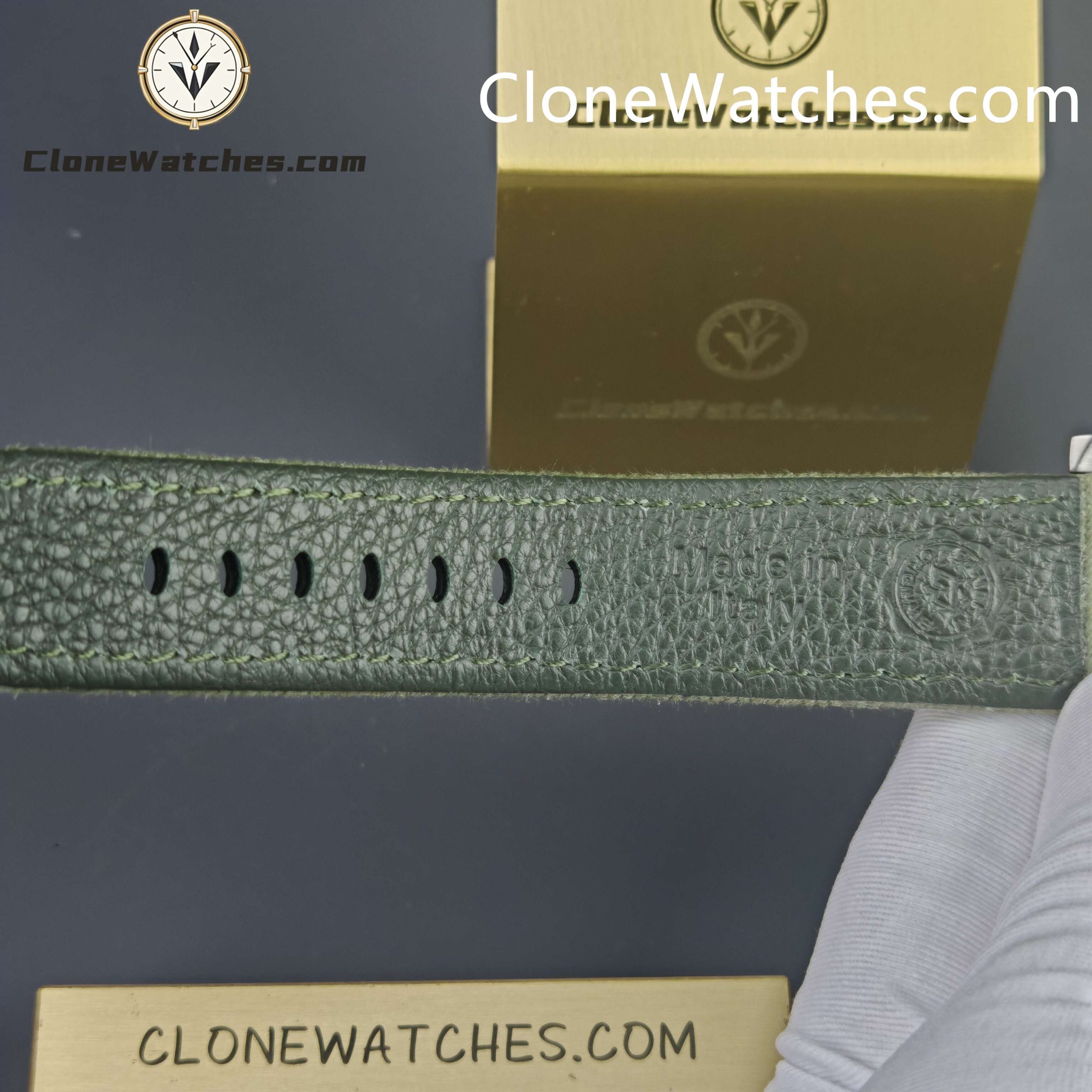 Panerai Super Clone Watches 1:1 Submersible QuarantaQuattro Verde Smeraldo PAM01287 New version