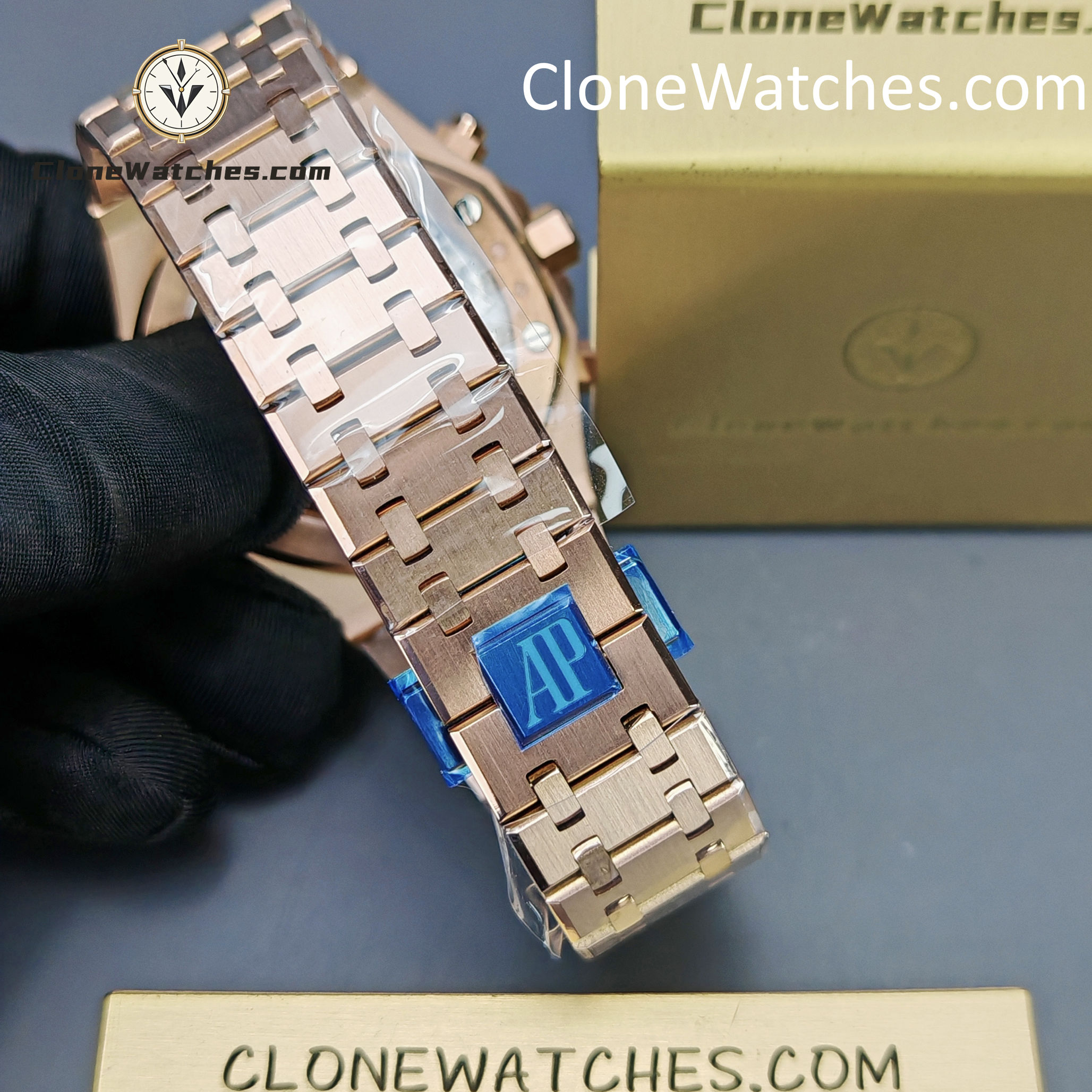 Audemars Piguet Super Clone Watches 1:1 Royal Oak Rose Gold 26240 Green Dial