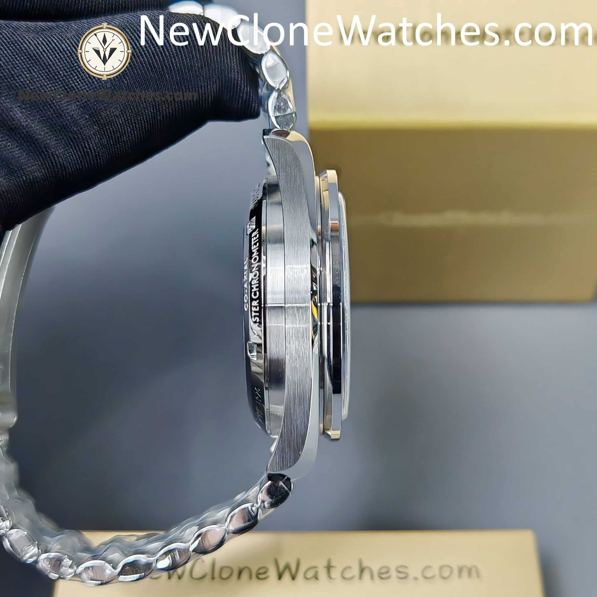 OMEGA Super Clone Watches 1:1 Speedmaster Anniversary Series ��Silver Snoopy Award�� 310.32.42.50.02.001 42mm
