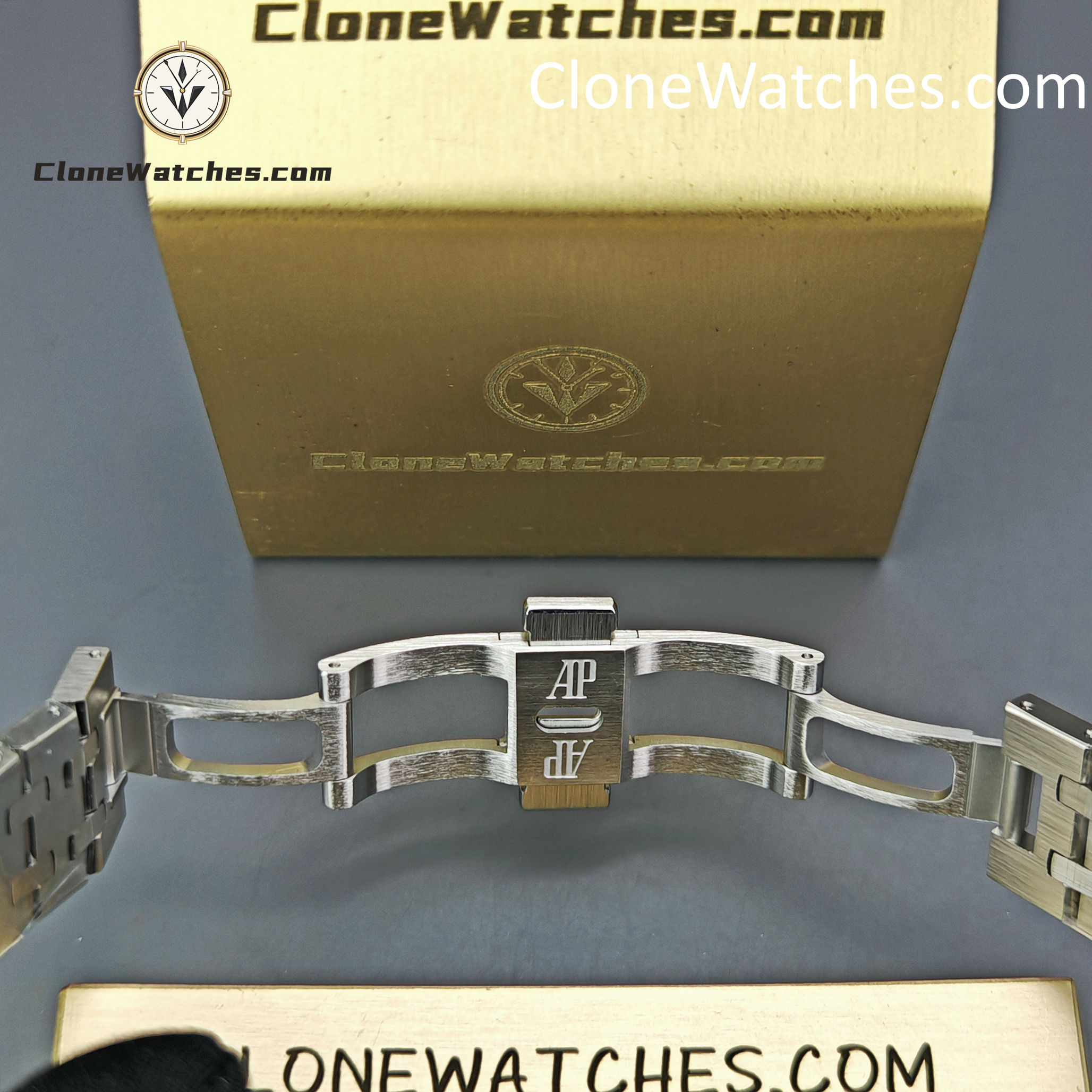 Audemars Piguet Super Clone Watches 1:1 Royal Oak Frost 15454BC Black Dial 37mm