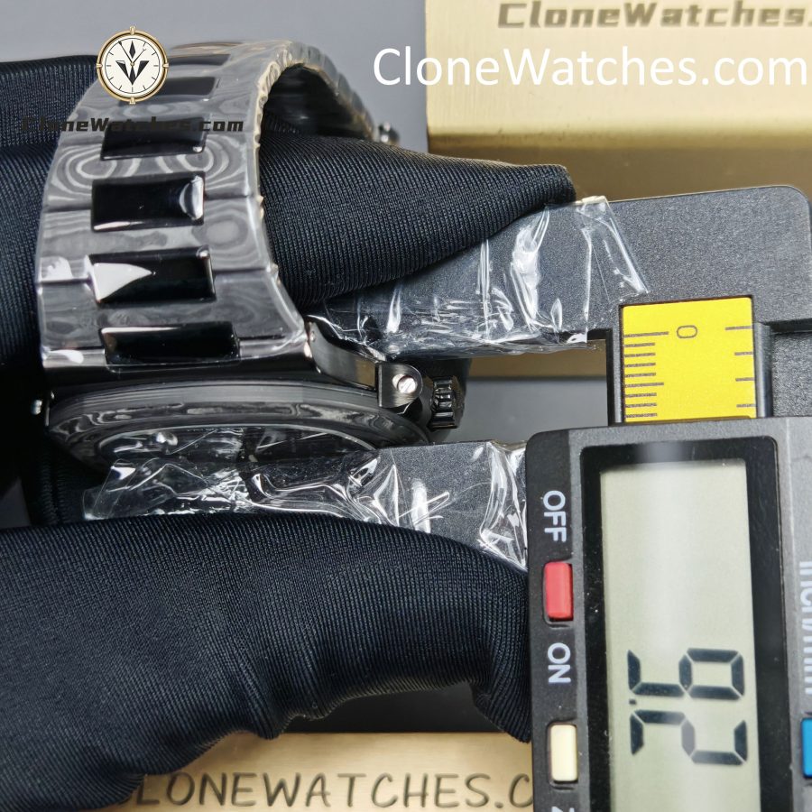 Modified Super Clone Watches 1:1 DiW Patek Philippe Nautilus CARBON BLACK 5711