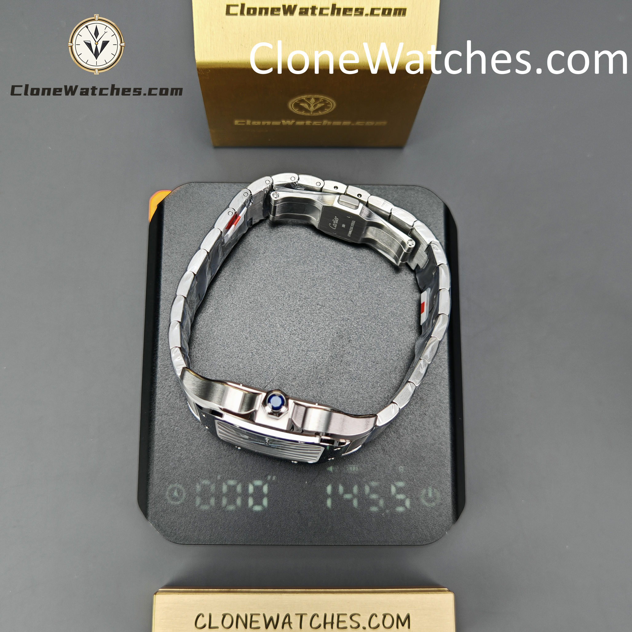 Cartier Super Clone Watches 1:1 Santos Series Gradient Blue Dial 39.8MM WSSA0013