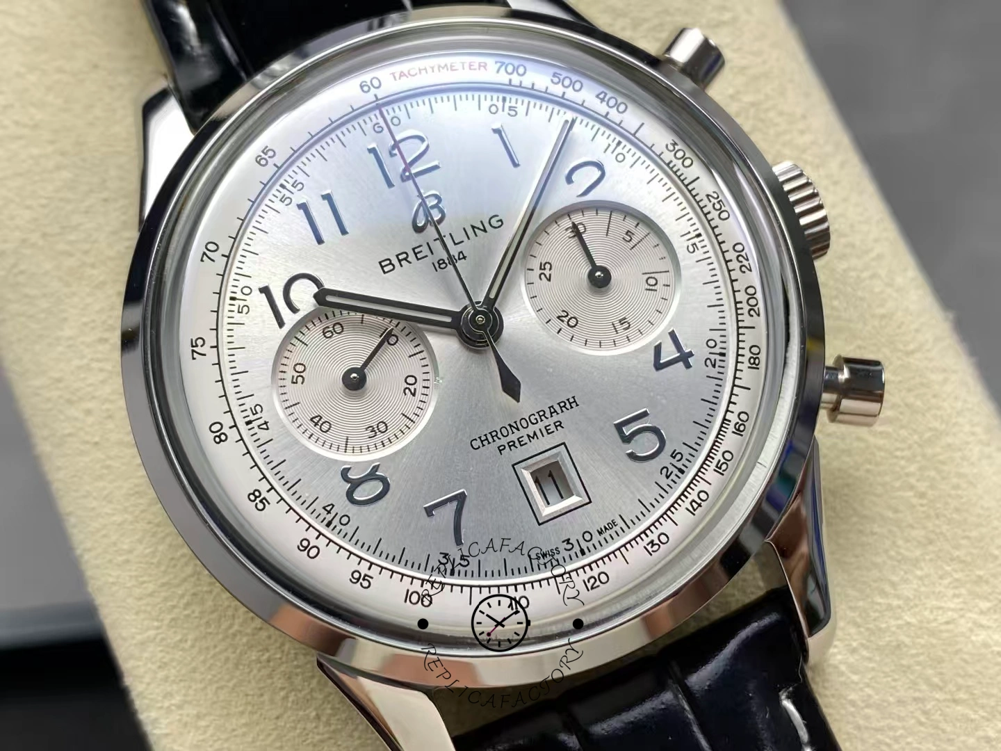 Breitling Premier B09 Silver Dial 40 mm AB0930371G1P1 Replica