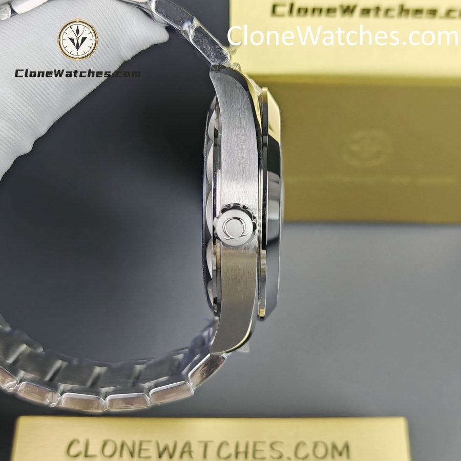 OMEGA Super Clone Watches 1:1 Seamaster Aqua Terra 150M 220.10.43.22.03.001 43MM