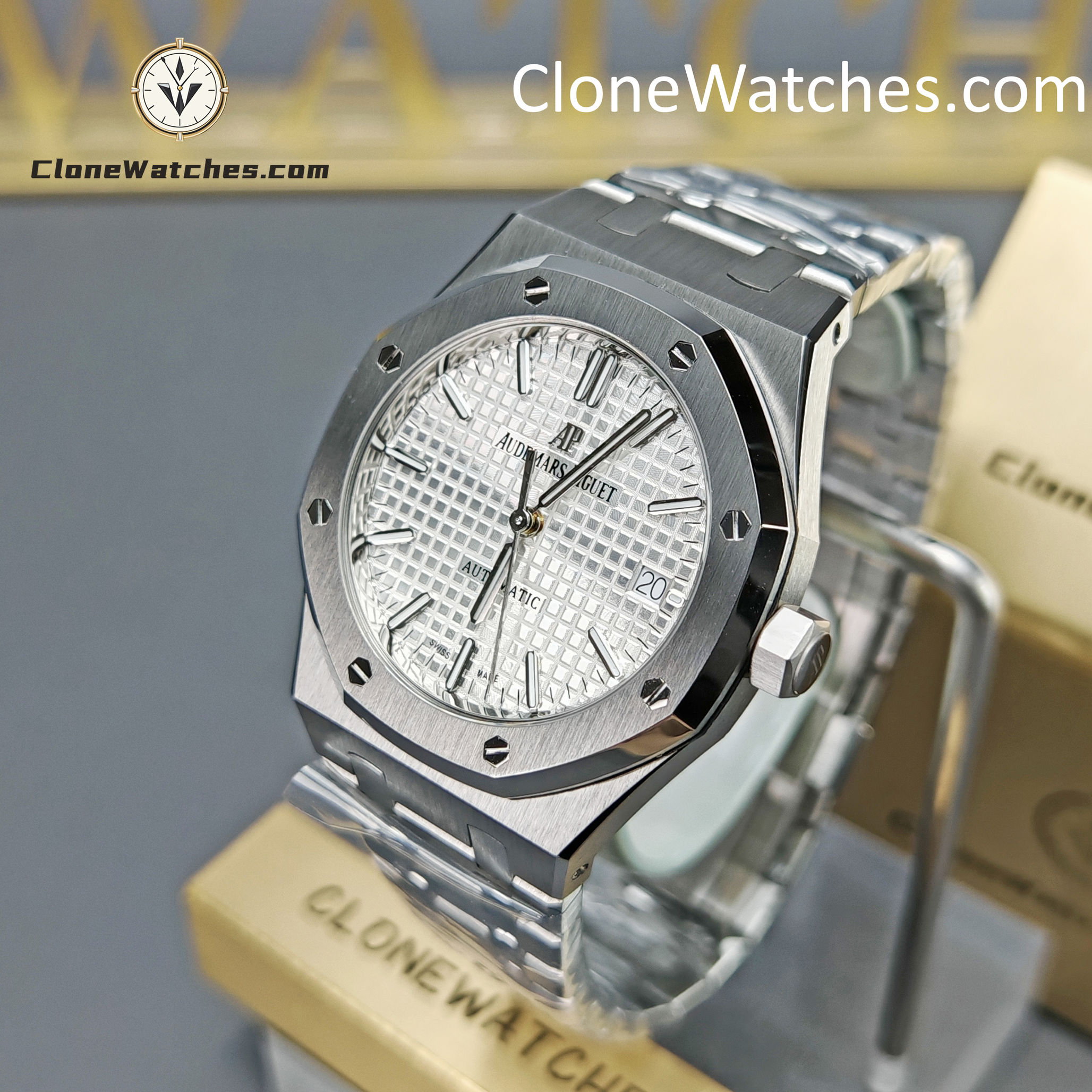 Audemars Piguet Super Clone Watches 1:1 Royal Oak 15450 White Dial 37MM