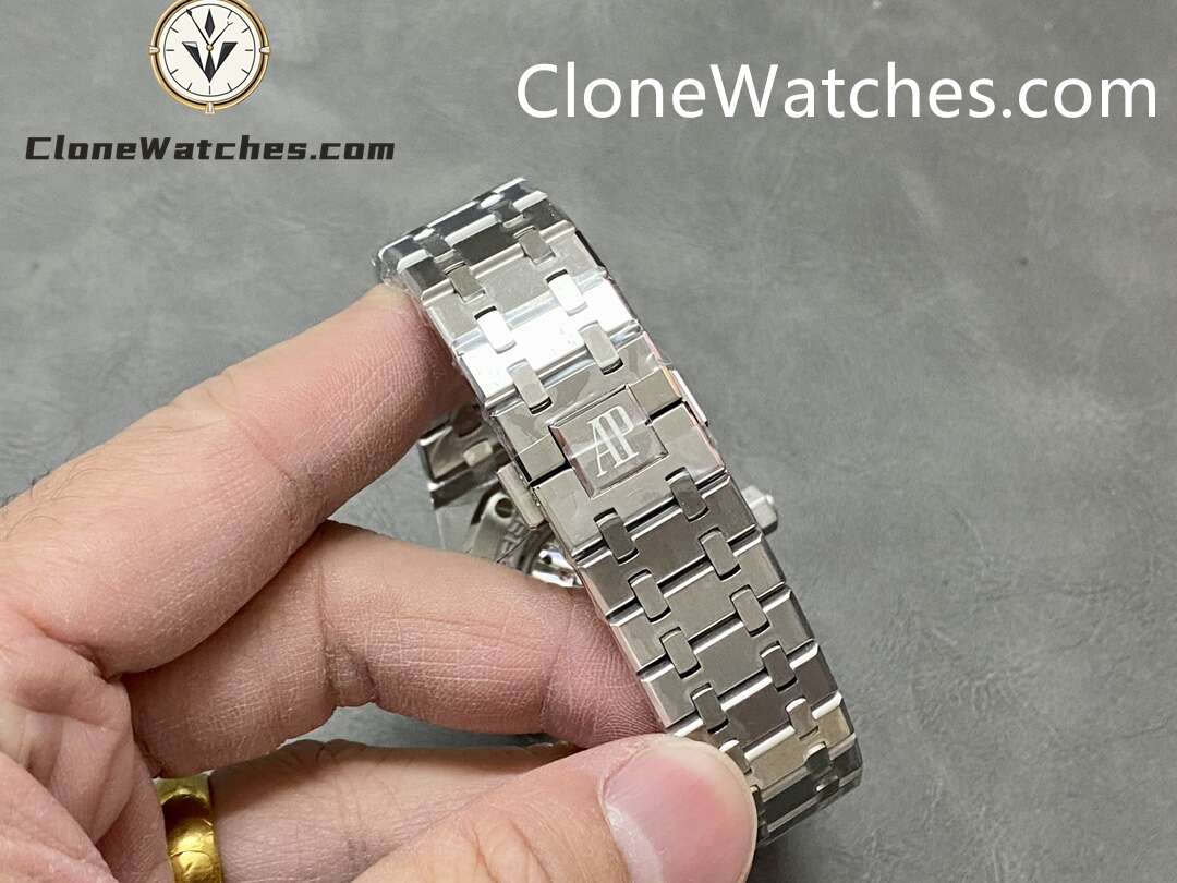 Audemars Piguet Super Clone Watches 1:1 Royal Oak Perpetual Calendar Salmon Dial 26615TI 41MM