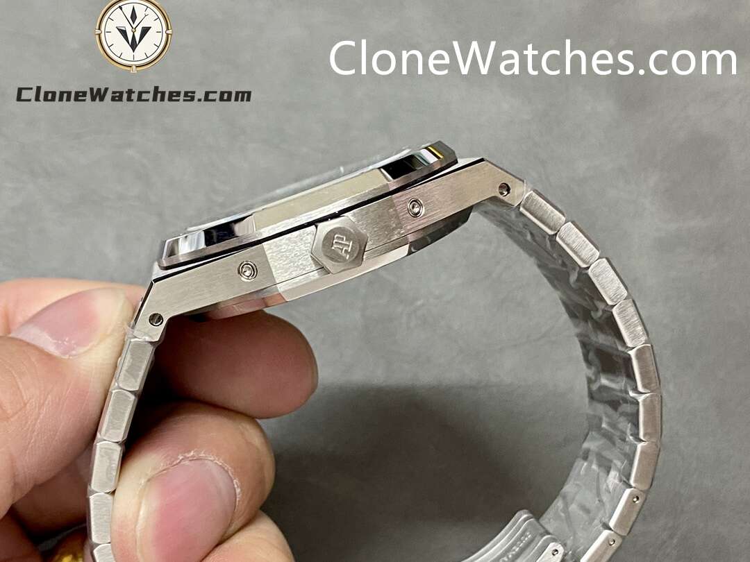 Audemars Piguet Super Clone Watches 1:1 Royal Oak Perpetual Calendar Green Dial 26606ST 41MM
