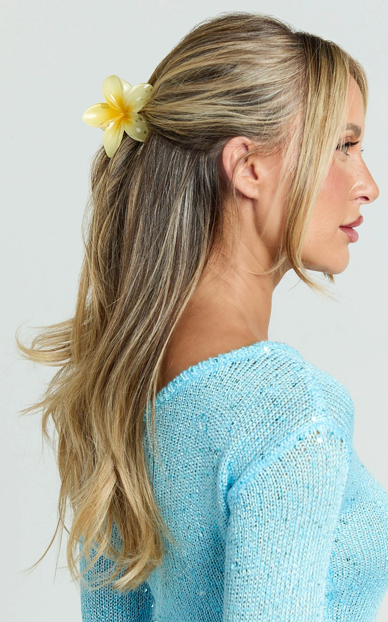 Olga Hair Clip - Flower Claw Clip in Yellow
