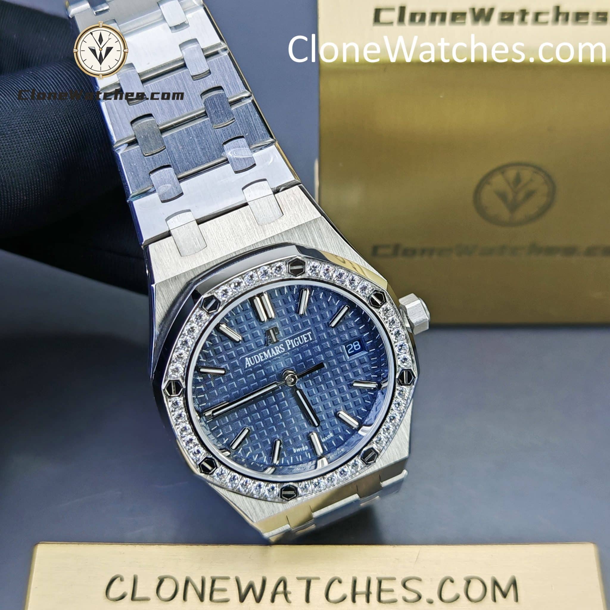 Audemars Piguet Super Clone Watches 1:1 Royal Oak Selfwinding 77351ST 34mm
