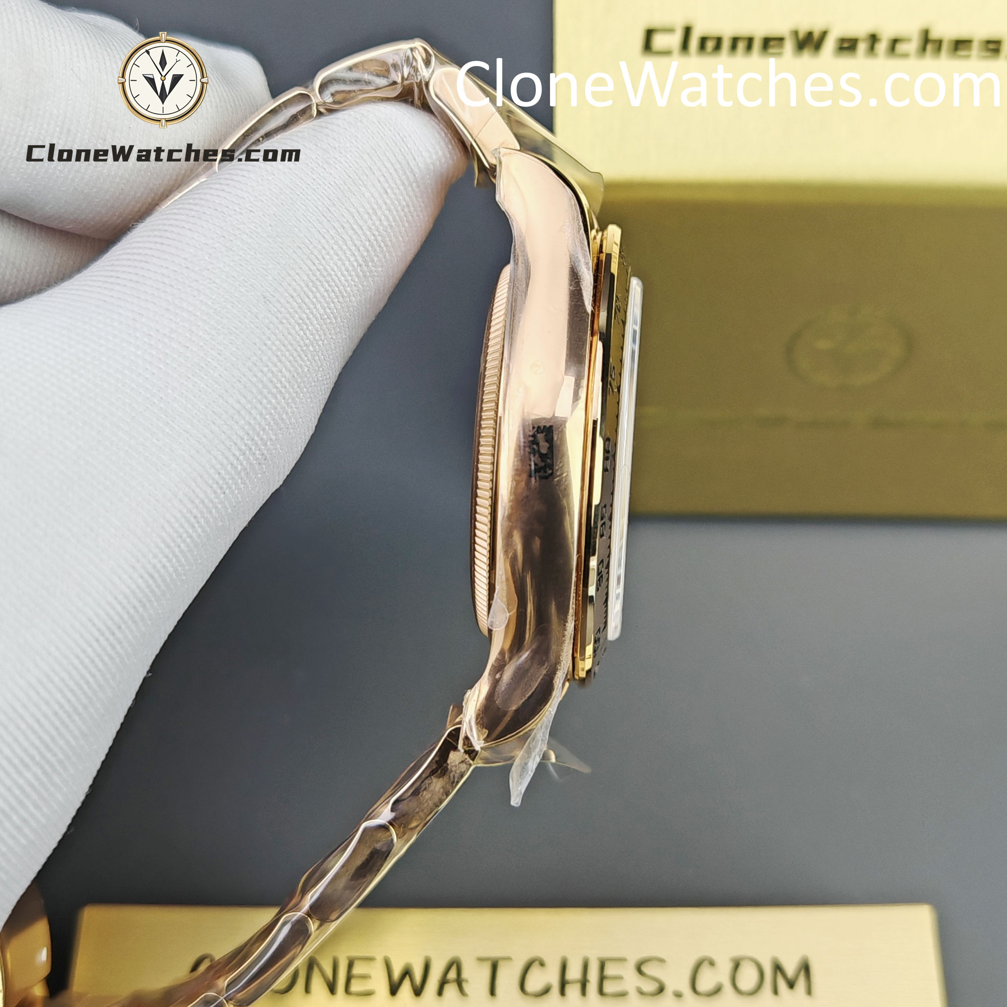 Rolex Super Clone Watches 1:1 Daytona Sundust Dial Rose Gold 126505-0003 4131 Movement