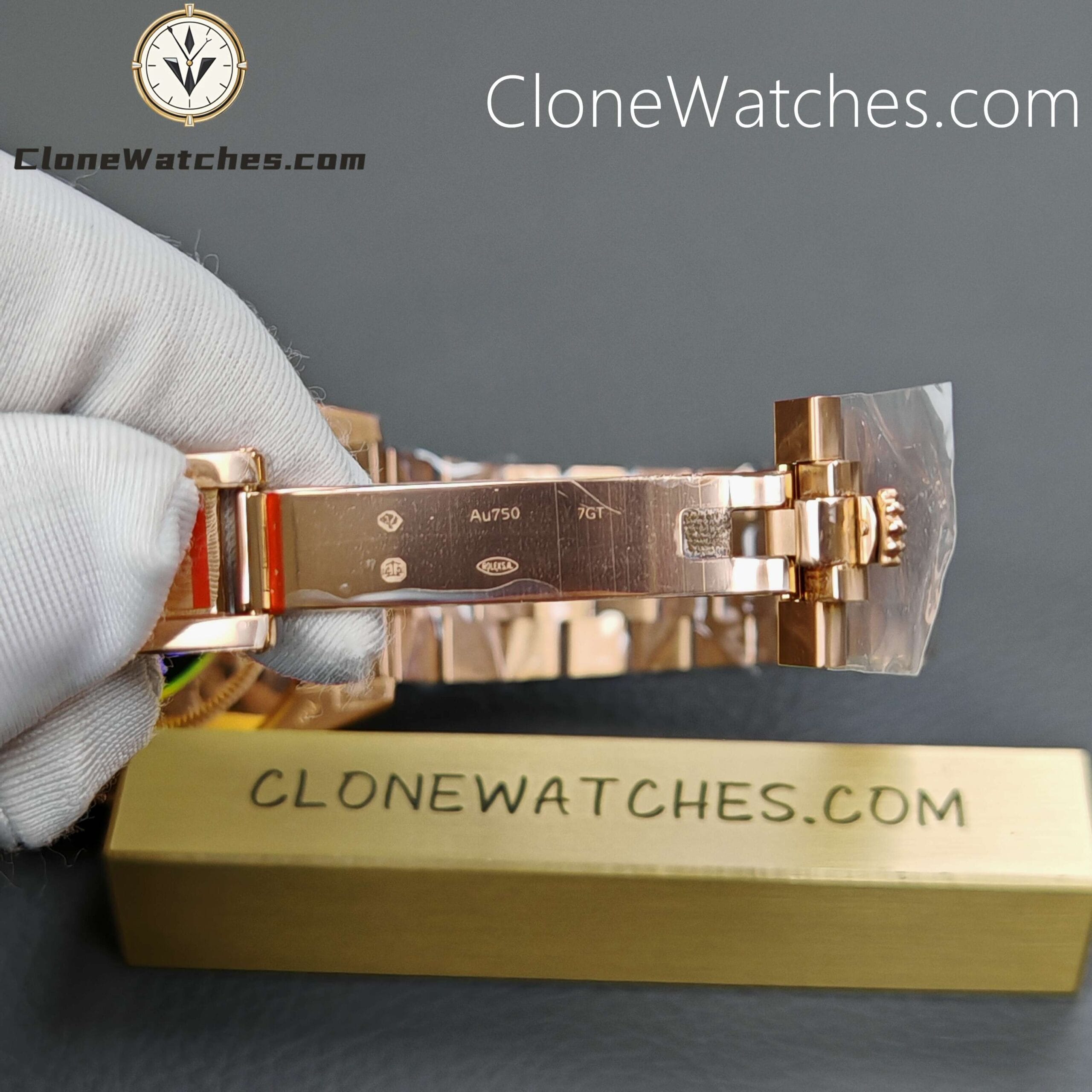 Rolex Super Clone Watches 1:1 Day Date 18K Rose Gold Diamond Chocolate Dial 40mm m228235 3255 Movement