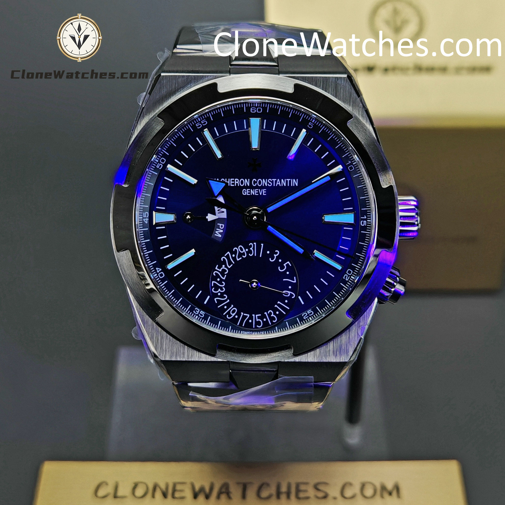 Vacheron Constantin Super Clone Watches 1:1 Overseas Dual Time 7920V/210A-B334 Blue Dial