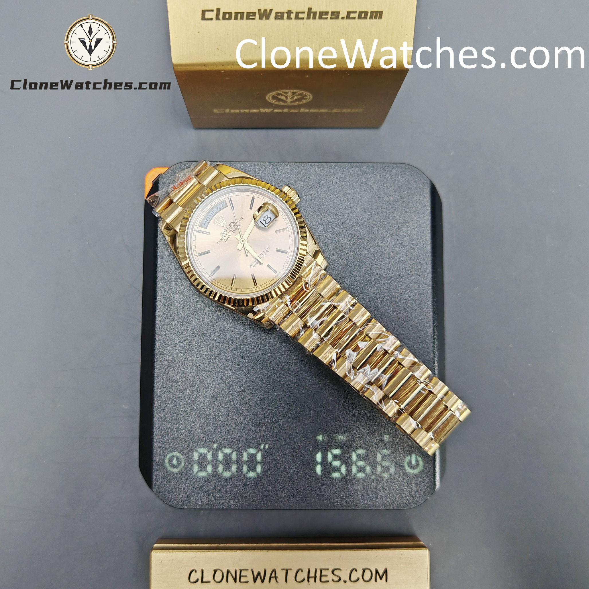 Rolex Super Clone Watches 1:1 Day Date 18K Gold Champagne Dial 36mm m128238-0045 3255 Movement