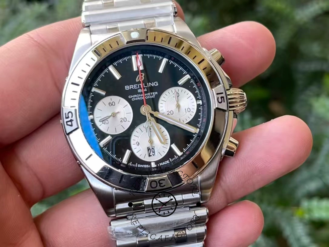 Breitling Chronomat B01 42 Black Dial AB0134101B1A1 Replica