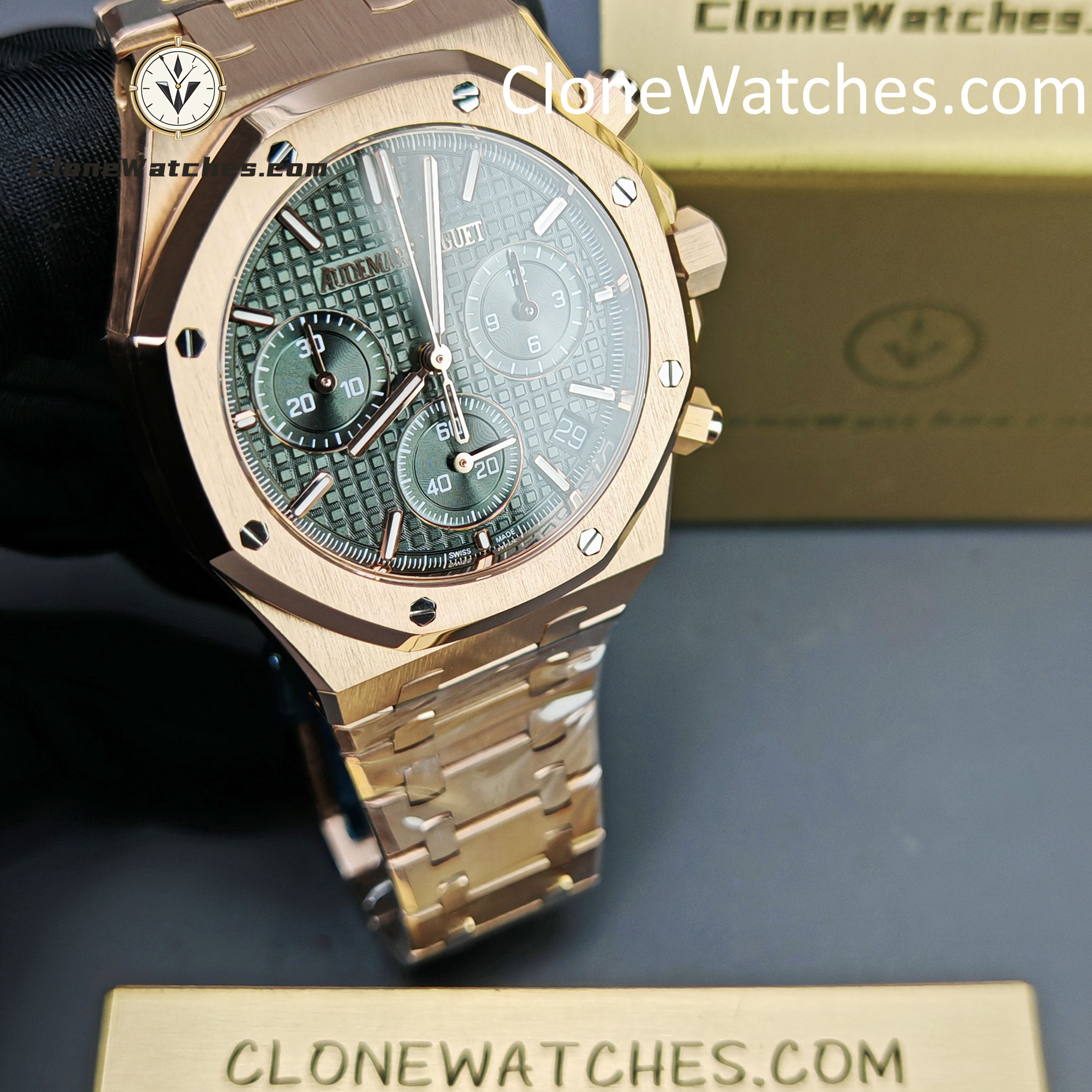 Audemars Piguet Super Clone Watches 1:1 Royal Oak Rose Gold 26240 Green Dial