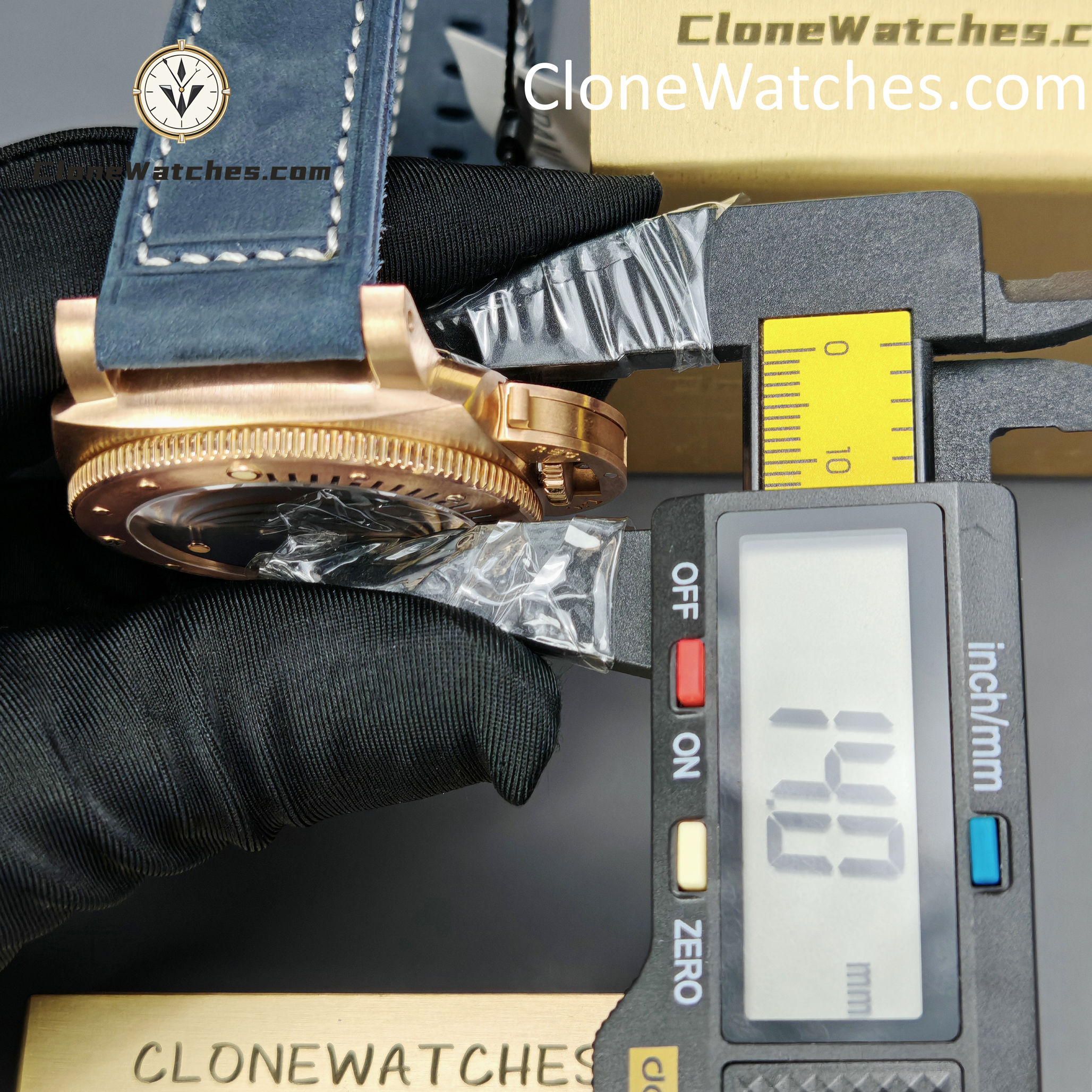 Panerai Super Clone Watches 1:1 Submersible Bronzo PAM01074 Blue Dial