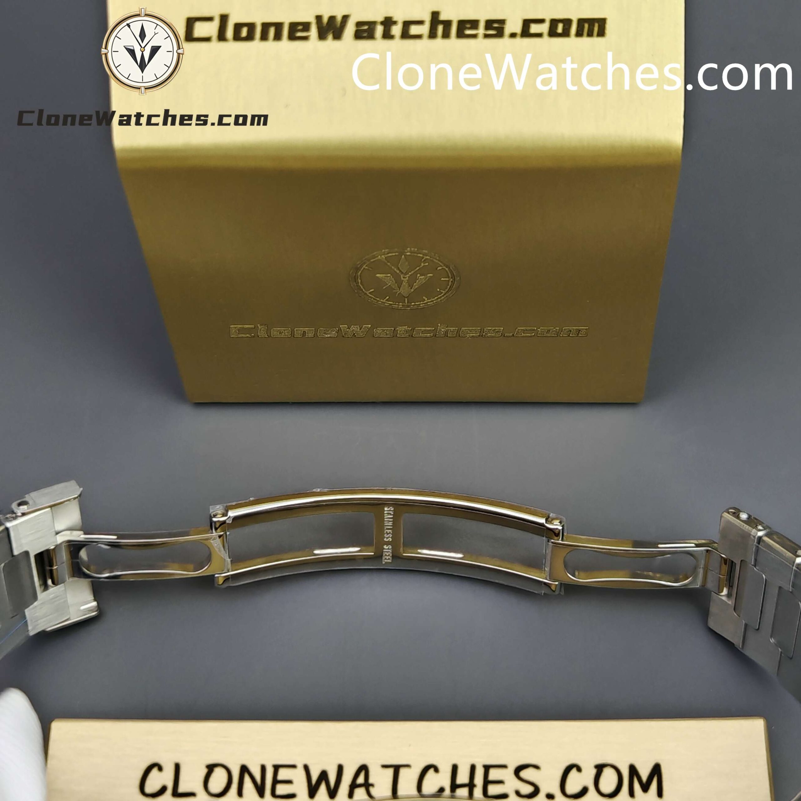 Patek Philippe Super Clone Watches 1:1 Nautilus 5711 Tiffany & Co Blue Dial