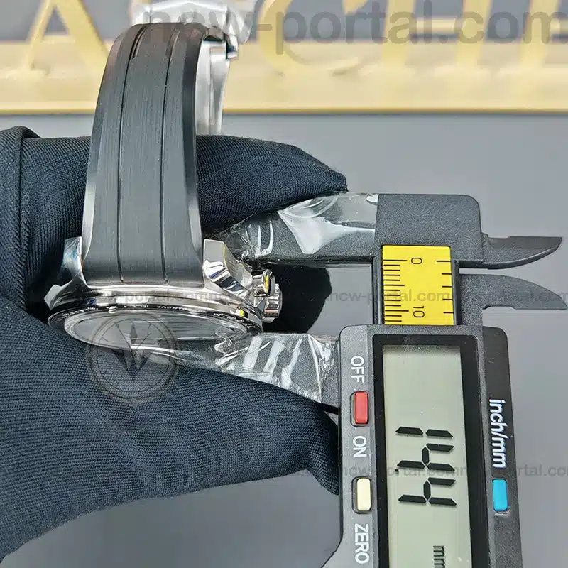 OMEGA Super Clone Watches 1:1 Speedmaster Moonwatch Professional 310.30.42.50.01.004 Black Rubber Strap 42mm