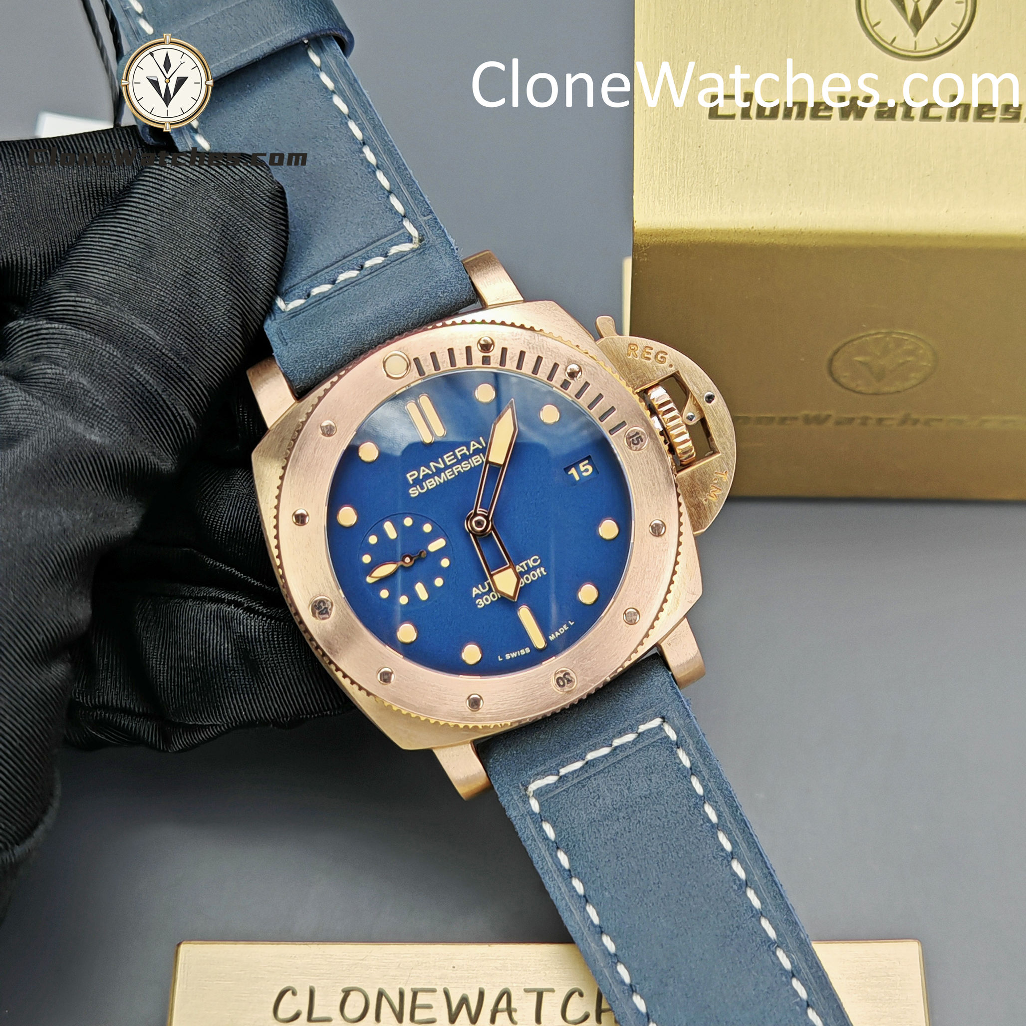 Panerai Super Clone Watches 1:1 Submersible Bronzo PAM01074 Blue Dial