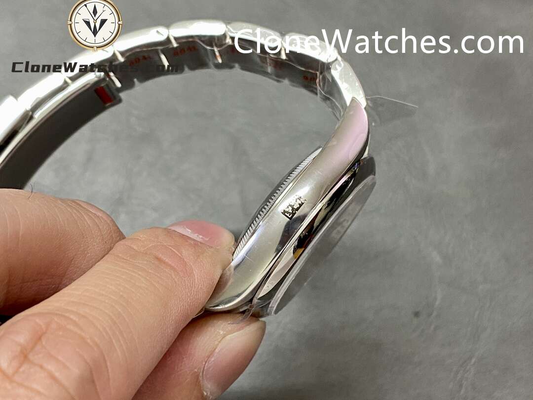 Rolex Super Clone Watches 1:1 Oyster Perpetual Red Dial 36mm m126000-0007 3230 Movement
