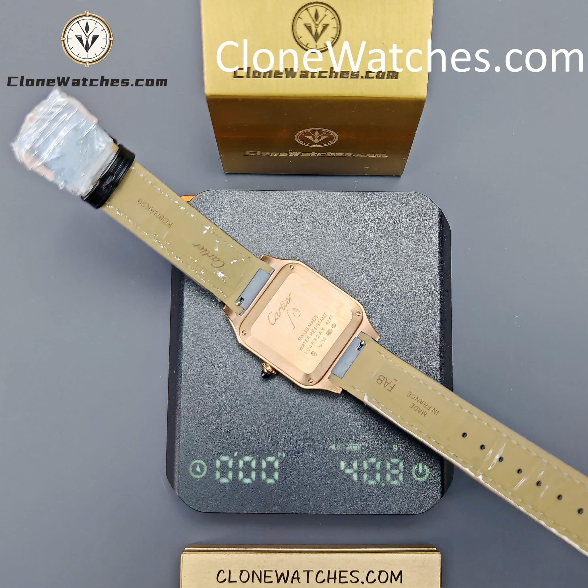 Cartier Super Clone Watches 1:1 Santos Series Silver Grey Dial 43.5*31.4mm WGSA0116